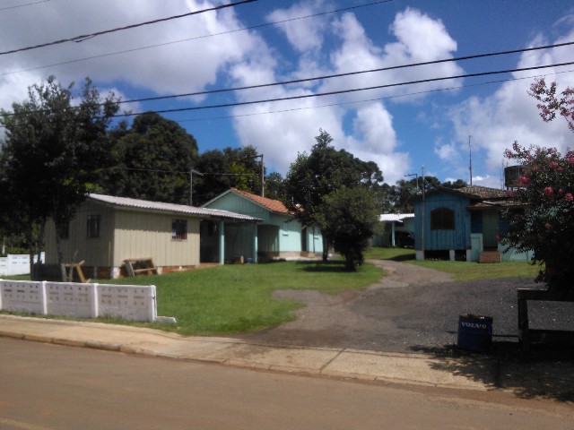 Foto 1 - Aluga-se casa próximo ao  industrial Ponta Grossa