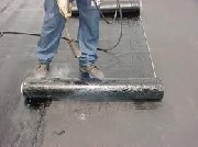 Aplicador de mantas asfalticas